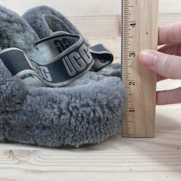 UGG Womens Gray Fluff Yeah Slide Slippers Size 9 Platform Sandal Sheepskin - Picture 9 of 10